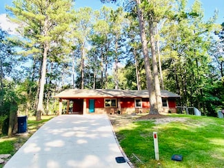 779 Brenda St, Camden, AR 71701