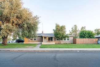4348 Kenmore Dr S, Fresno, CA 93703