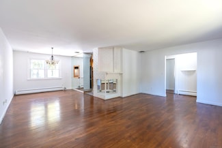 119 Brooklawn Cir, New Haven, CT 06515