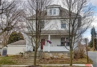 221 S Bedford St, Bedford, PA 15522