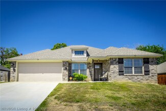 2213 Amy Ln, van Buren, AR 72956