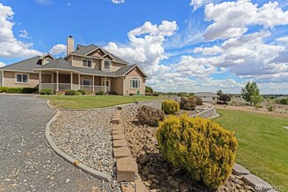21165 Division 4 NE, Soap Lake, WA 98851
