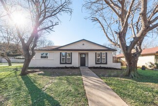 1810 Lanette Ln, Arlington, TX 76010