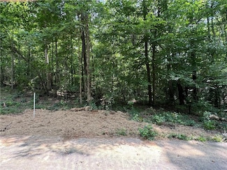 1812 Kings Row, Conyers, GA 30012
