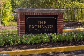 4870 Eisenhower Ave Unit 205, Alexandria, VA 22304