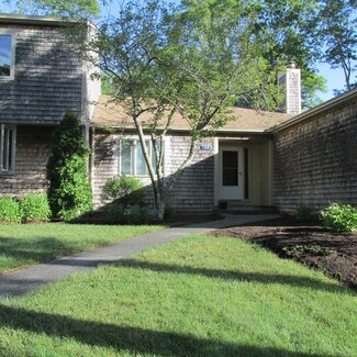 82 Forest Glade Unit 82, Teaticket, MA 02536