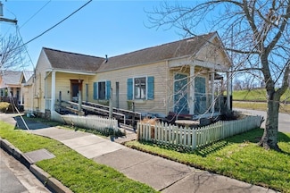 937 Leonidas St, New Orleans, LA 70118