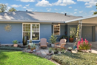 2211 Libbey Dr, Houston, TX 77018