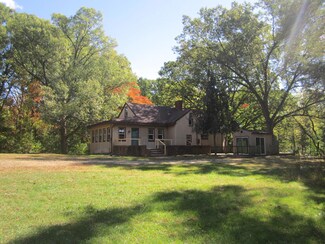 90 Review Ave, Battle Creek, MI 49037