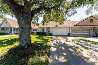 8530 SW 90th St Unit E, Ocala, FL 34481
