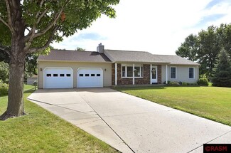 1424 4th Cir NE, Waseca, MN 56093