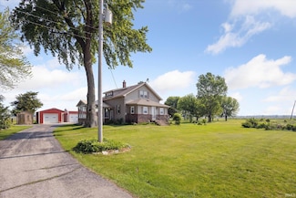 29351 Darden Rd, New Carlisle, IN 46552