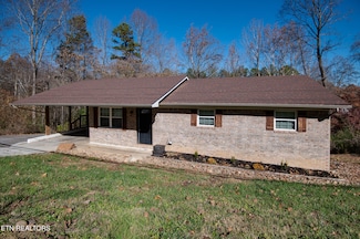 8124 Sharp Rd, Powell, TN 37849