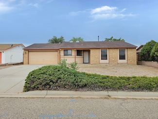 1905 Roanoke Dr NE, Rio Rancho, NM 87144