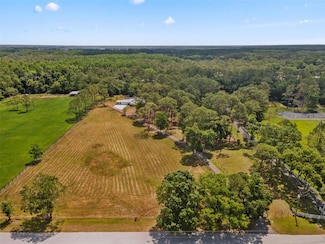 495 Appaloosa Rd, Tarpon Springs, FL 34688