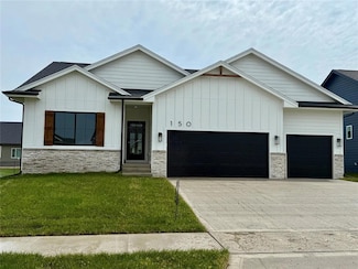 150 NW Ashley Ct, Waukee, IA 50263