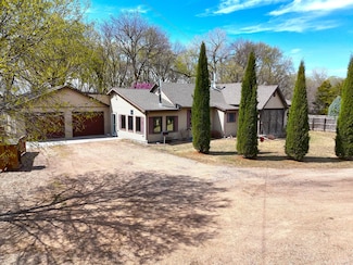 1424 Union Rd, Concordia, KS 66901