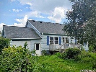 2280 Markland Rd, La Fayette, NY 13084
