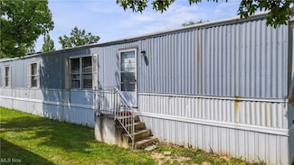 16 Terrace Dr, Ashland, OH 44805