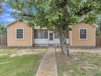 1001 N Main St, Winnsboro, TX 75494