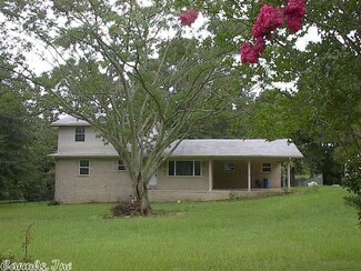 2621 Pratt Rd, Little Rock, AR 72206