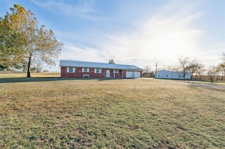 354641 E 1040, Prague, OK 74864