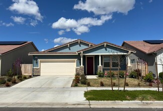 2506 Muscat Ct, Hanford, CA 93230