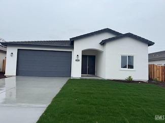 5221 Hawkwatch Ln, Bakersfield, CA 93306