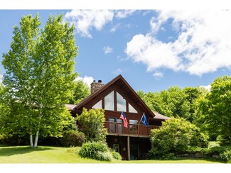 265 Wildflower Ln, Waterbury Center, VT 05677