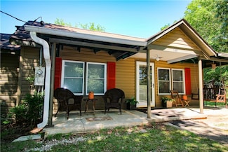 130 S King St, Seneca, SC 29678