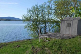 9 Sampson Rd, Shoreham, VT 05770