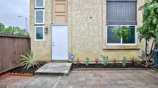 7909 Primrose Ln, Highland, CA 92346