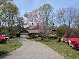 4258 Rocky Ledge Way, Snellville, GA 30039