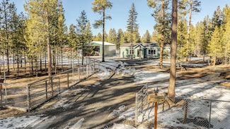 12411 Larchwood Dr, La Pine, OR 97739