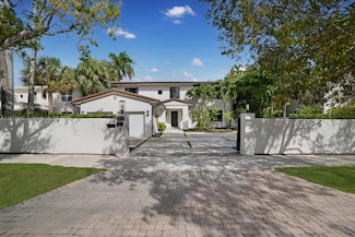 5735 N Bay Rd, Miami Beach, FL 33140