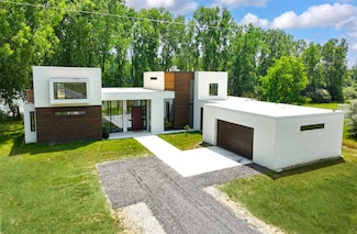 5980 Cherry Hill Rd, Ann Arbor, MI 48105
