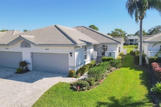 5541 E Long Common Ct Unit 28, Sarasota, FL 34235