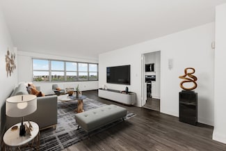 555 Kappock St Unit 19B, Bronx, NY 10463