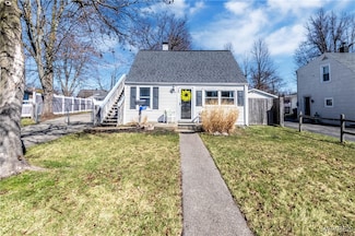 13 Hemlock Ln, Buffalo, NY 14226