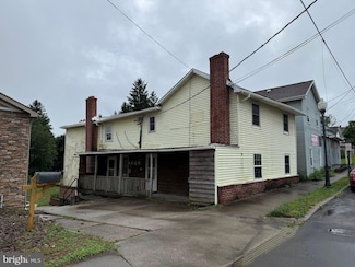 82 Bowery St, Frostburg, MD 21532