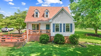 1817 Elkton Farm Rd, Forest, VA 24551
