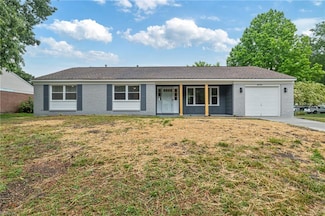4470 Hialeah Dr, Virginia Beach, VA 23464