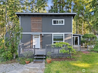 19516 26th Street Ct SW, Lakebay, WA 98349