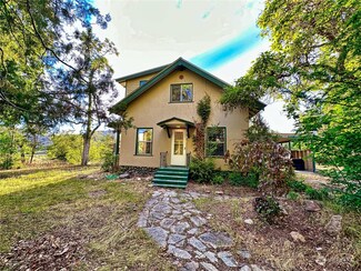 1012 Rogers St, Okanogan, WA 98840