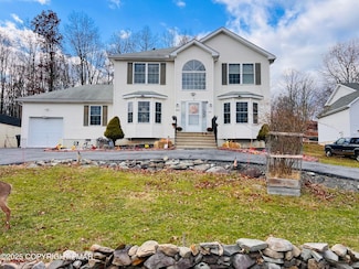 4373 Pine Ridge Dr E, Pine Ridge, PA 18324