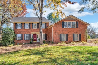202 Coburn Dr, Spartanburg, SC 29302