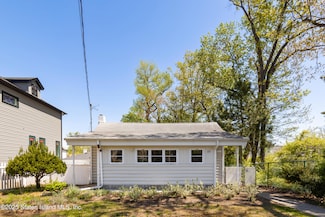 319 Winchester Ave, Staten Island, NY 10312