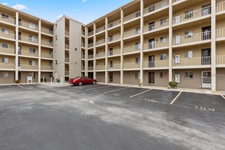 3516 Lake Bayshore Dr Unit 109, Bradenton, FL 34205
