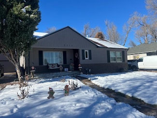 2317 Cortez Rd, Pueblo, CO 81003