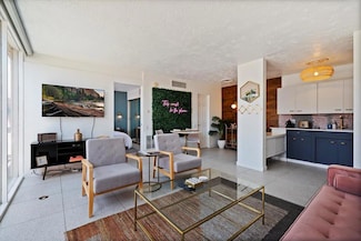 1111 E Palm Canyon Dr Unit 118, Palm Springs, CA 92264